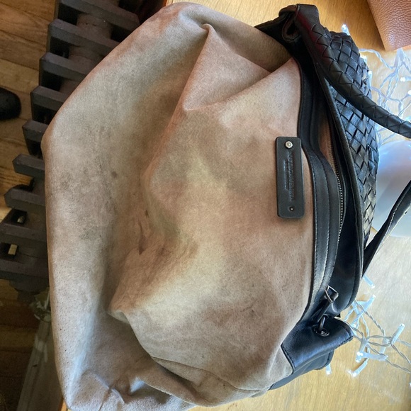 *SOLD* Bottega Veneta Classic Vintage Hobo - Picture 6 of 7